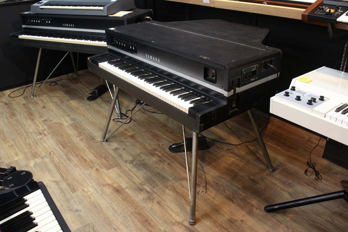 YAMAHA 【中古】 YAMAHA / CP-70【VINTAGE】 【キーボードマート新宿