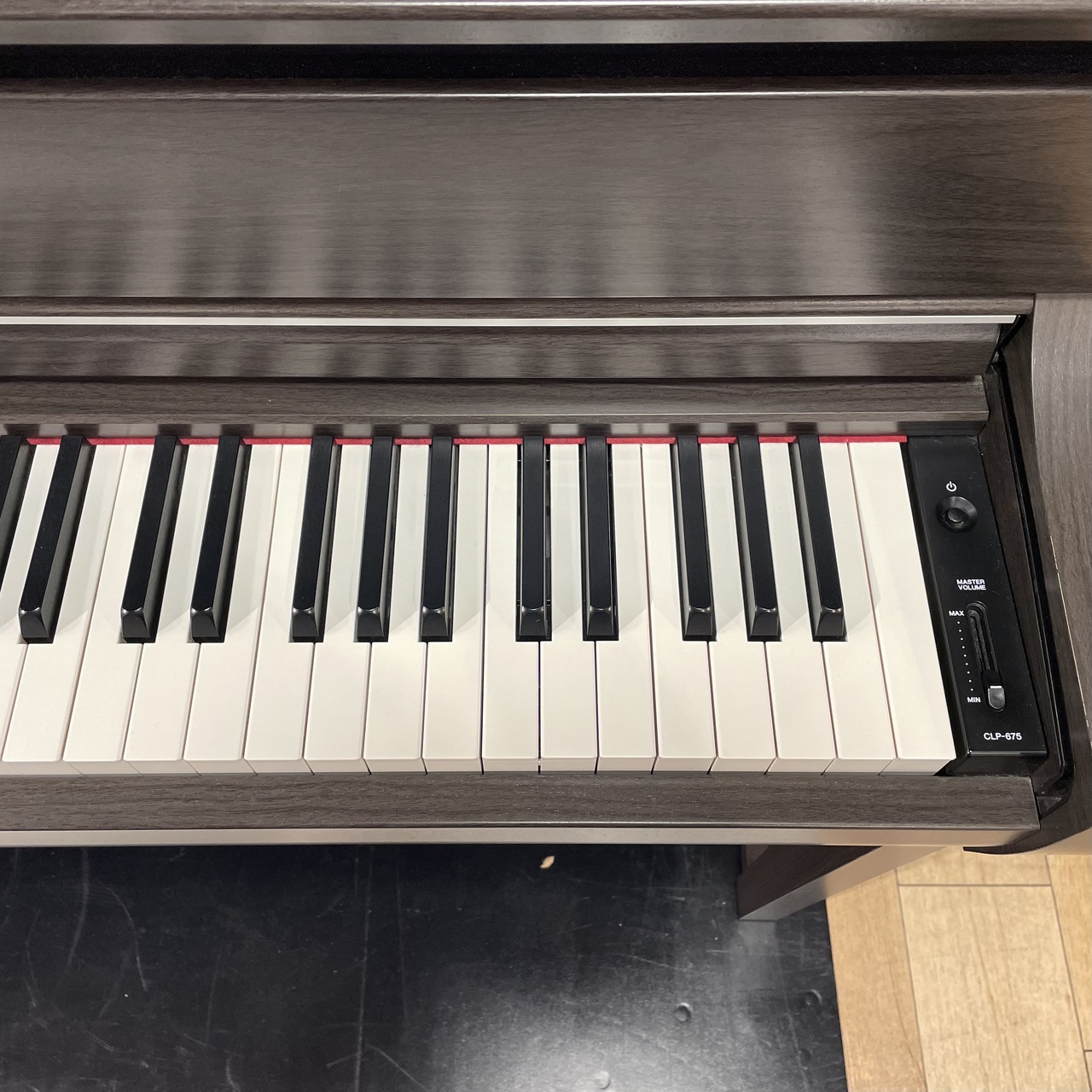 YAMAHA CLP-675 - Clavinova(クラビノーバ)【USED】（中古/送料無料