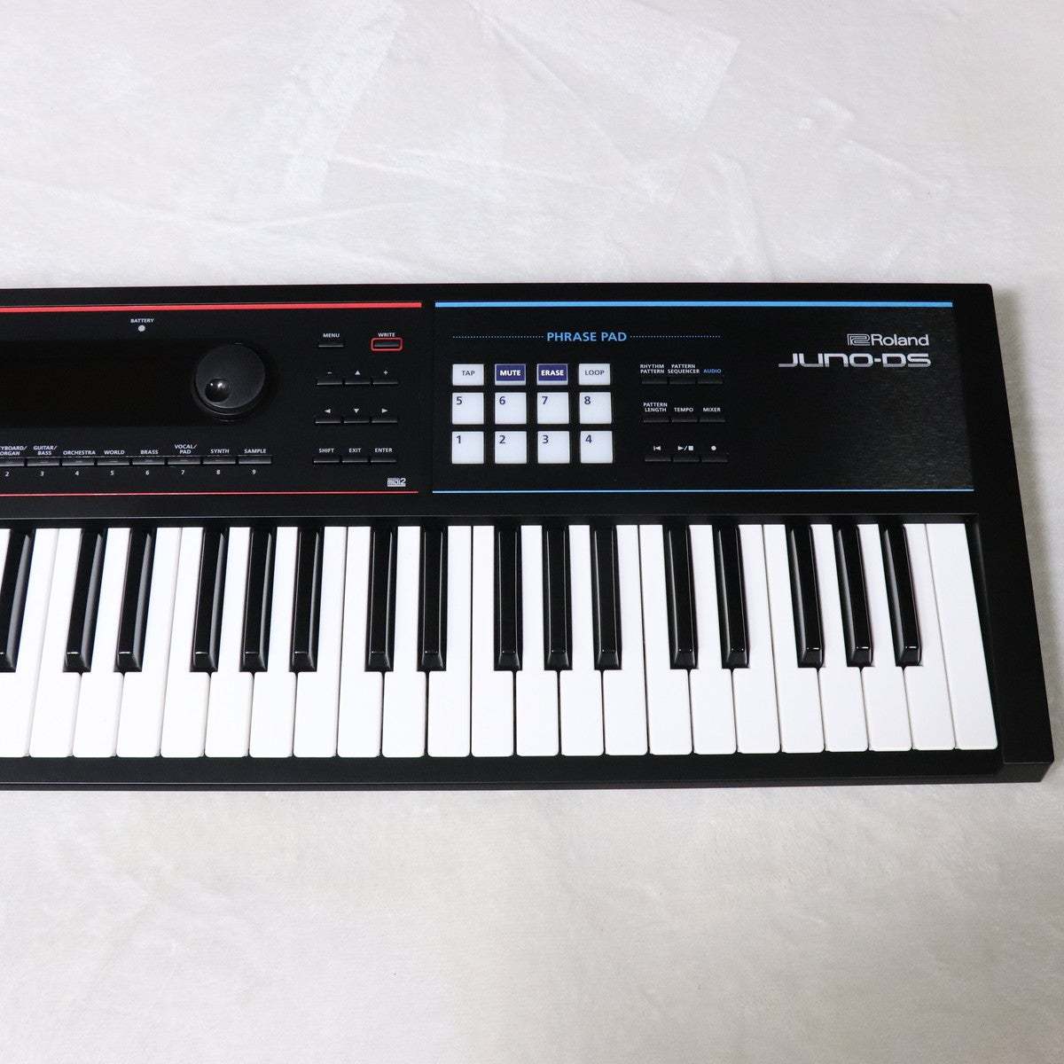 Roland JUNO-DS61 【梅田店】（中古/送料無料）【楽器検索デジマート】