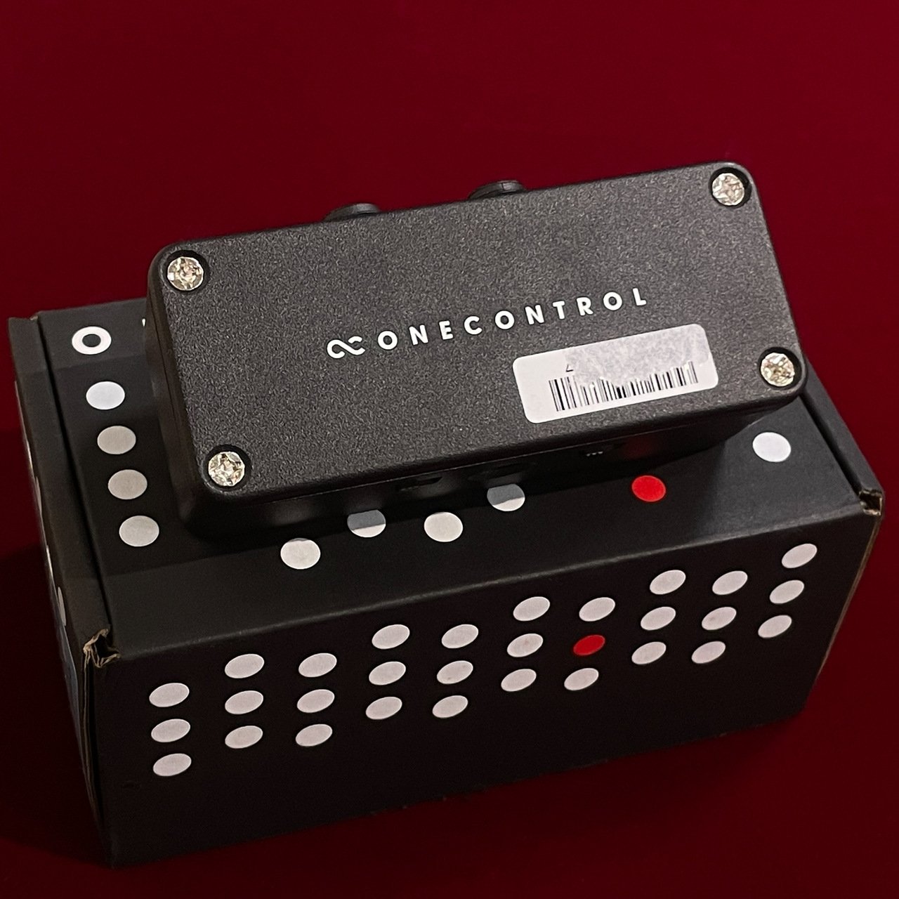 ONE CONTROL Minimal Series Pedal Board Junction Box with BJF