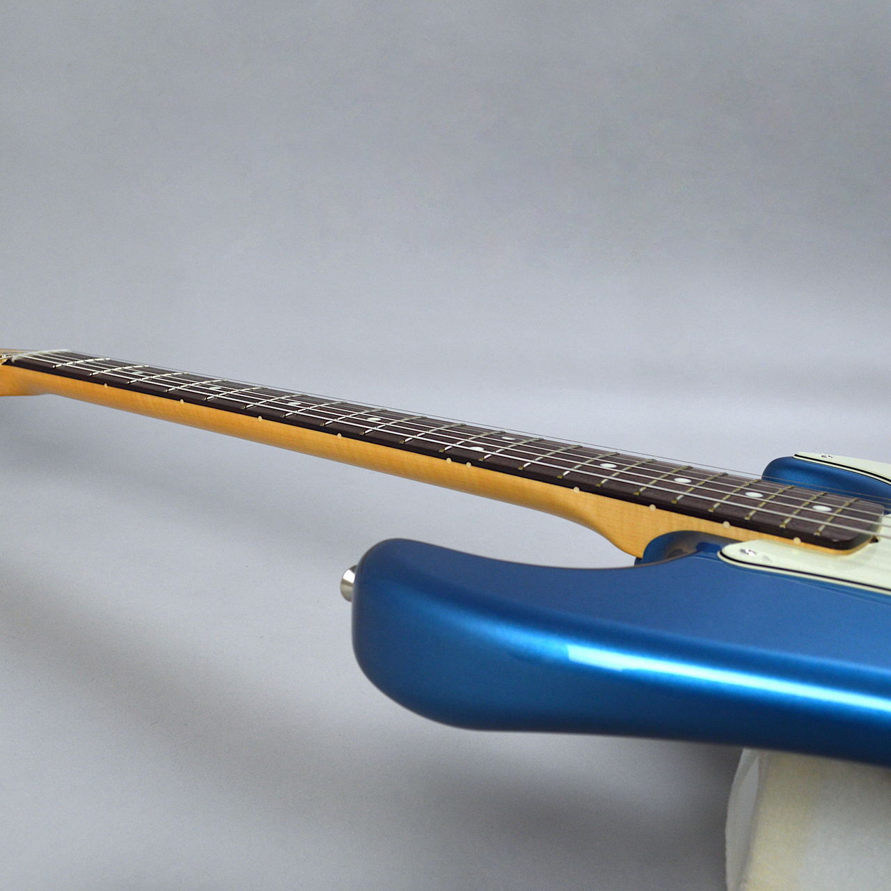 Fender Made in Japan Traditional 60s Stratocaster Rosewood