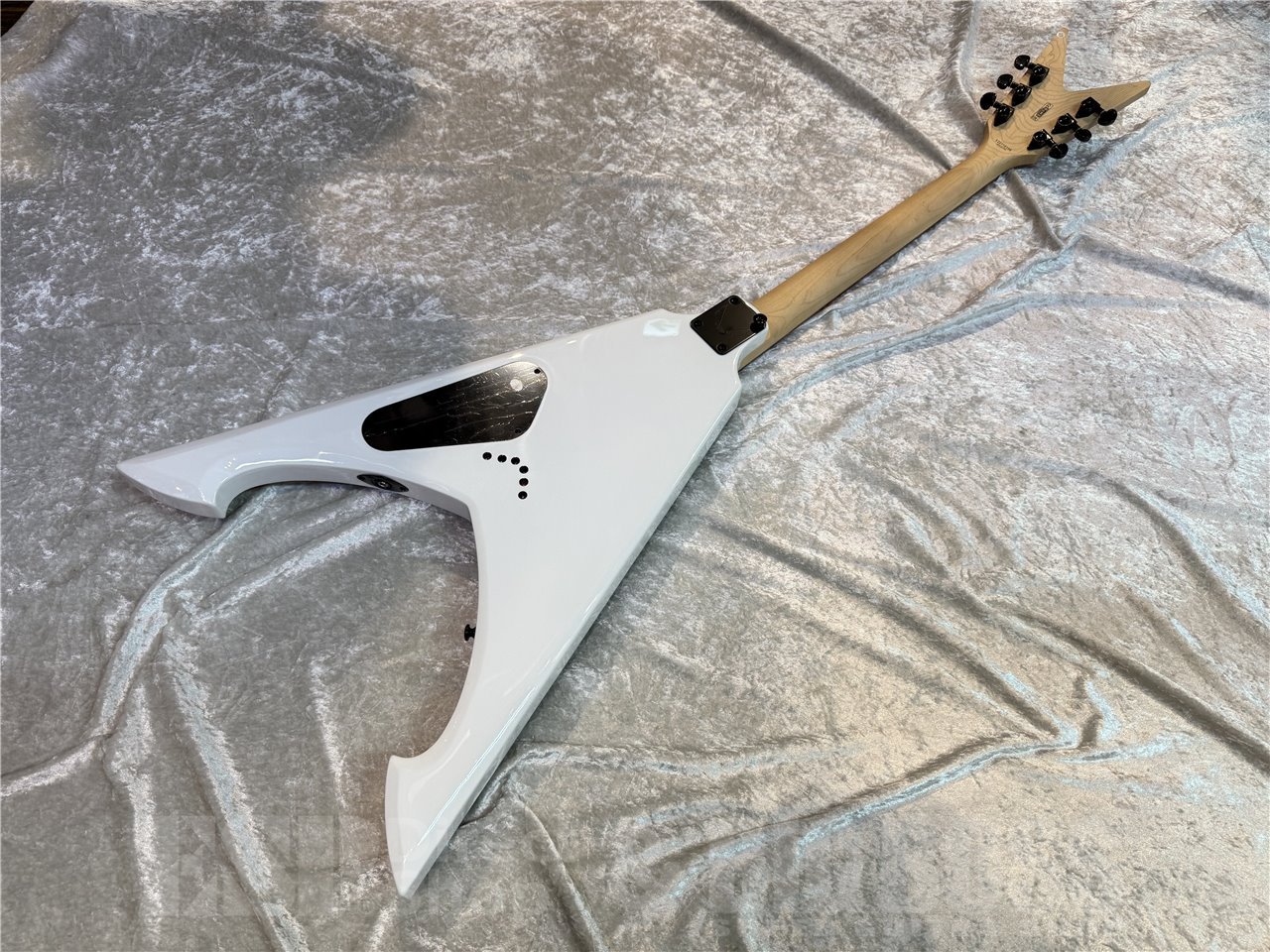 DEAN Michael Amott Tyrant X Splatter (Splatter Custom Graphic