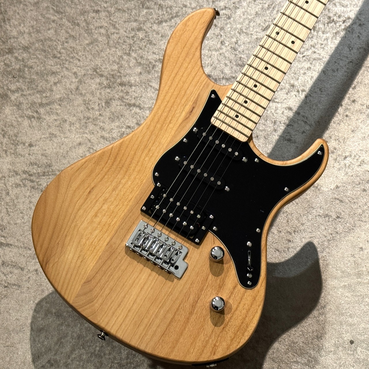 YAMAHA PACIFICA112VMX YNS #ILZ294255 【軽量3.22kg!】【人気モデル