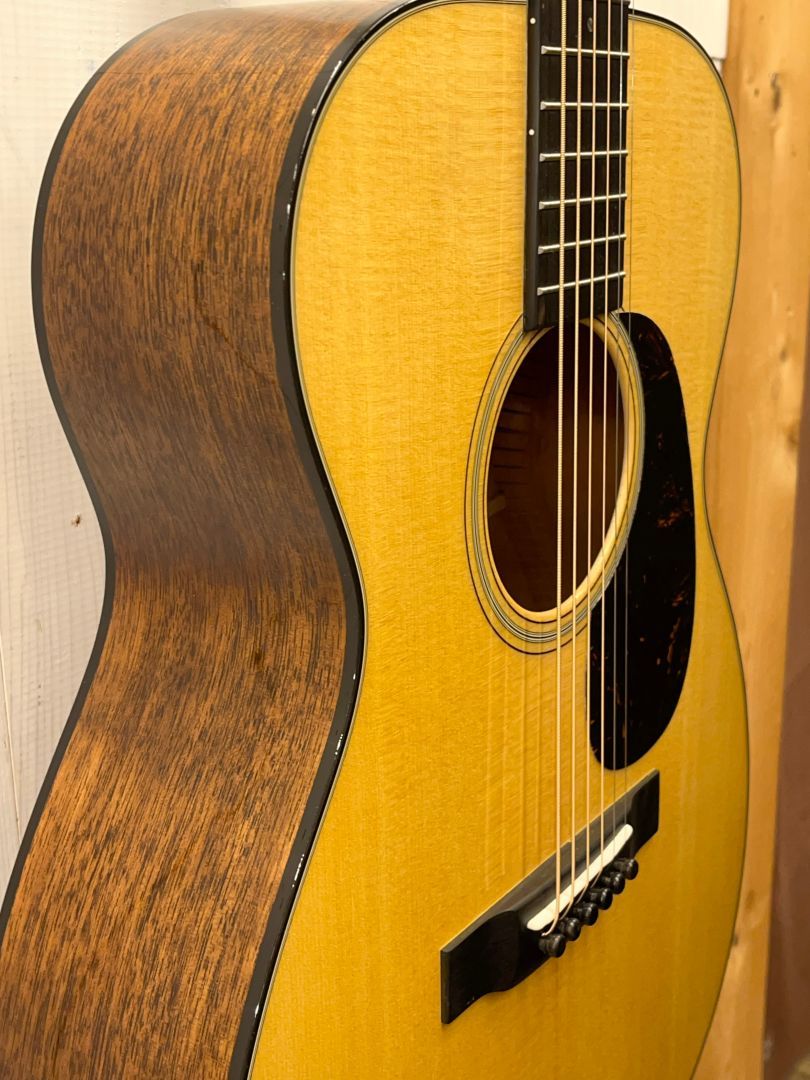 Martin 2026年製 00-18 ♯3046896 【無金利分割OK】【送料込み】（新品