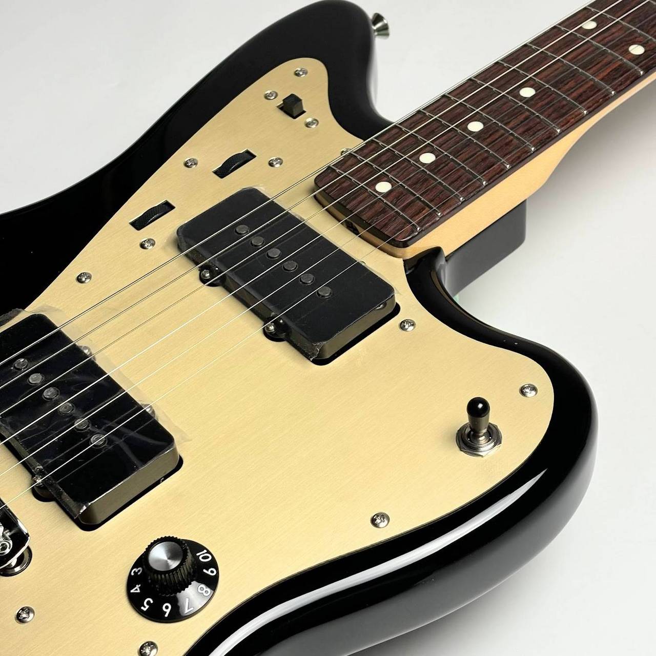 Fender INORAN Jazzmaster（Black）【現物写真／重量：3.73kg】（新品