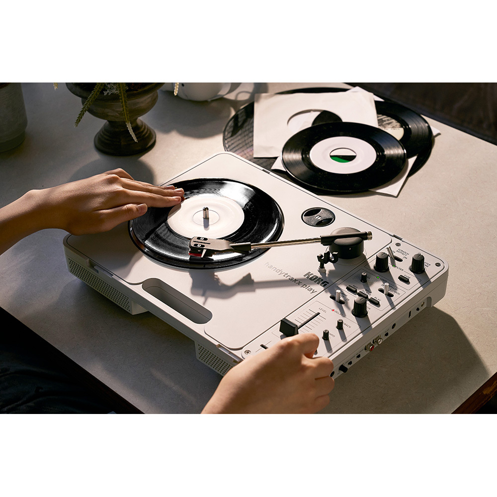 KORG handytraxx play [HNDYTRX PLAY] 【即納可能!】（新品/送料無料