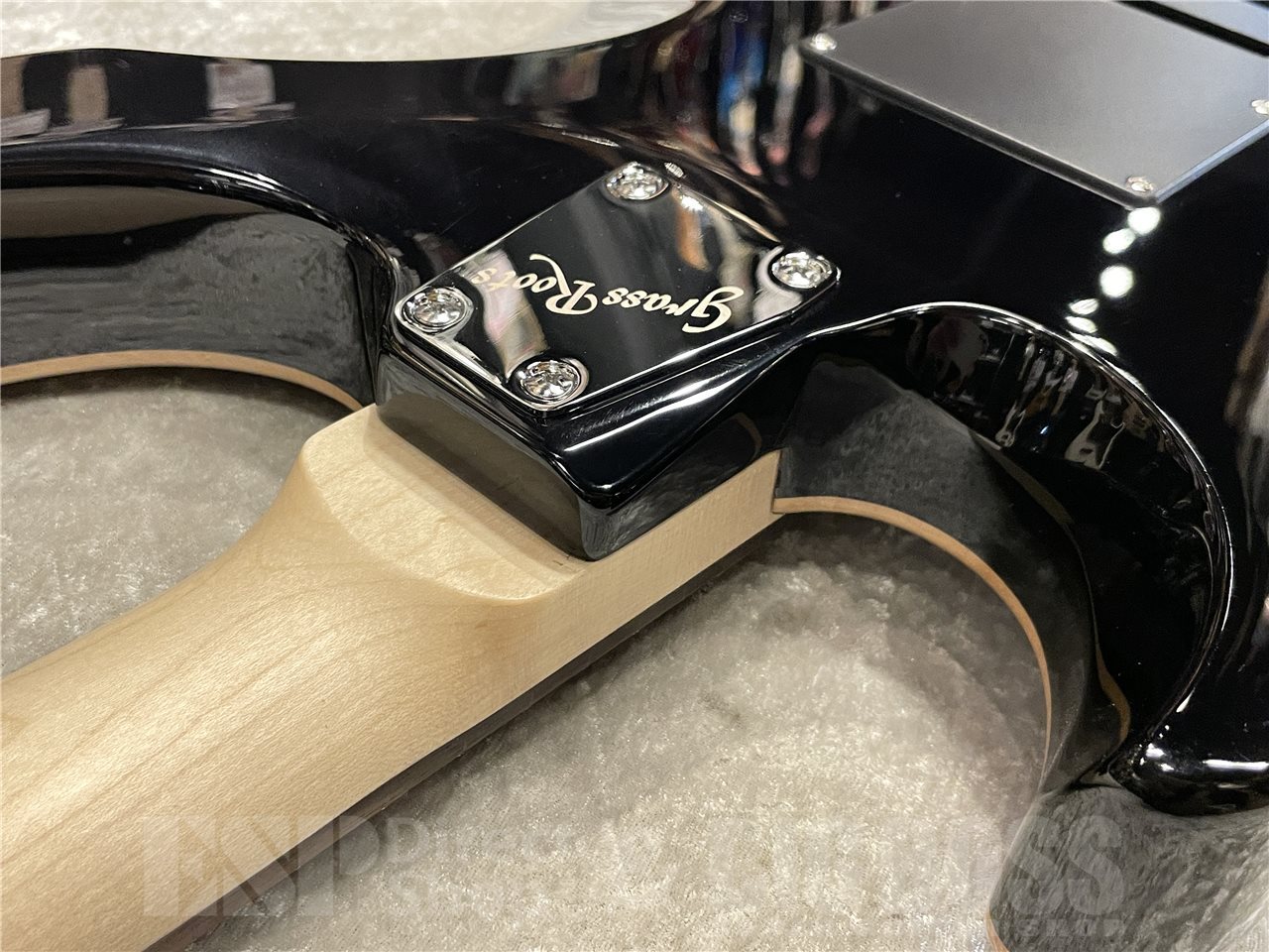 年末値下げ‼️GrassRoots Snapper ダンカン製ピックアップ交換済‼️ GrassRoots G-SNAPPER-CTM See Thru Blue（新品/送料無料