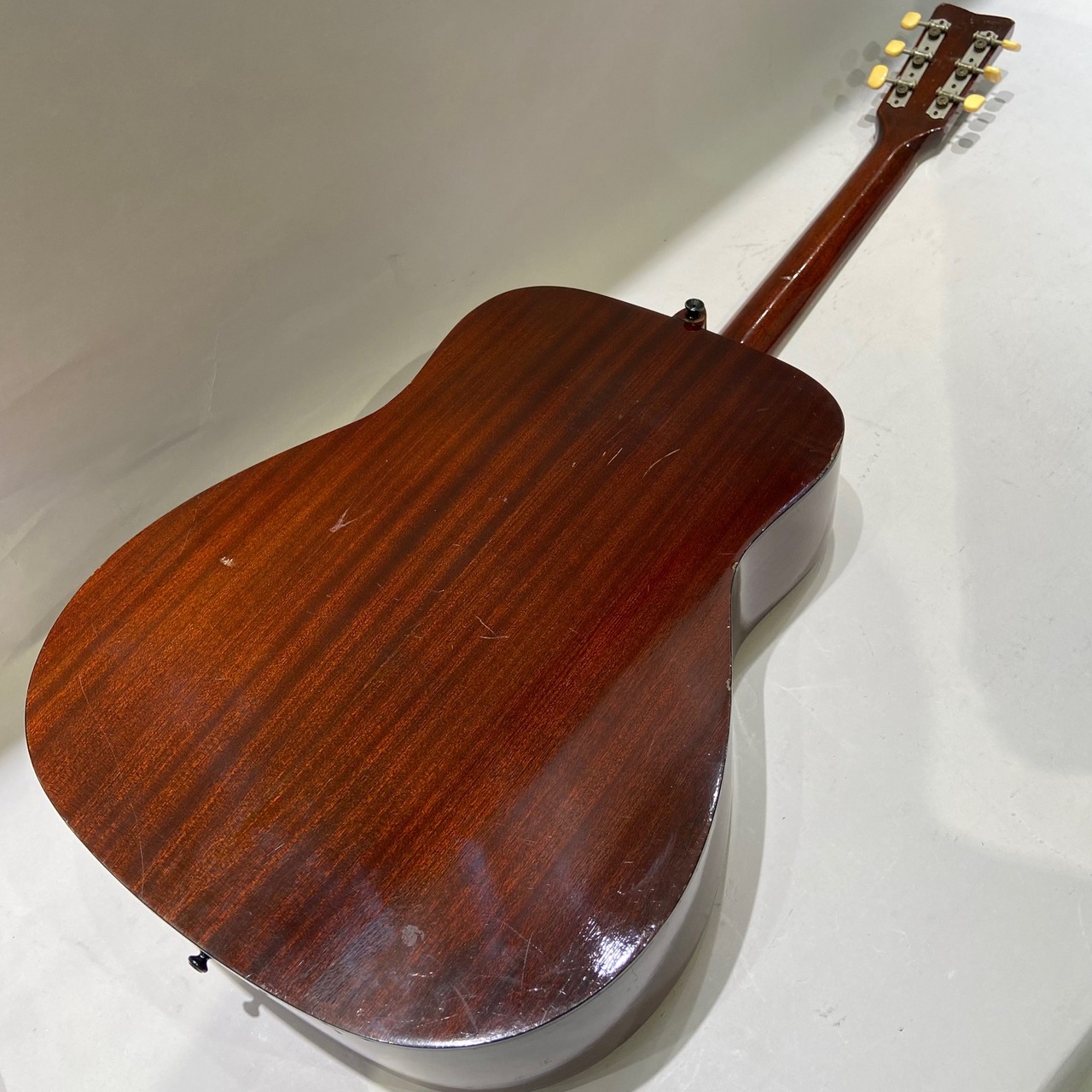 激安出品・希少・赤ラベル】Yamaha FG-140（初期70年代製・日本楽器） 激安出品・希少・赤ラベル】Yamaha FG-140（初期70年代製・日本