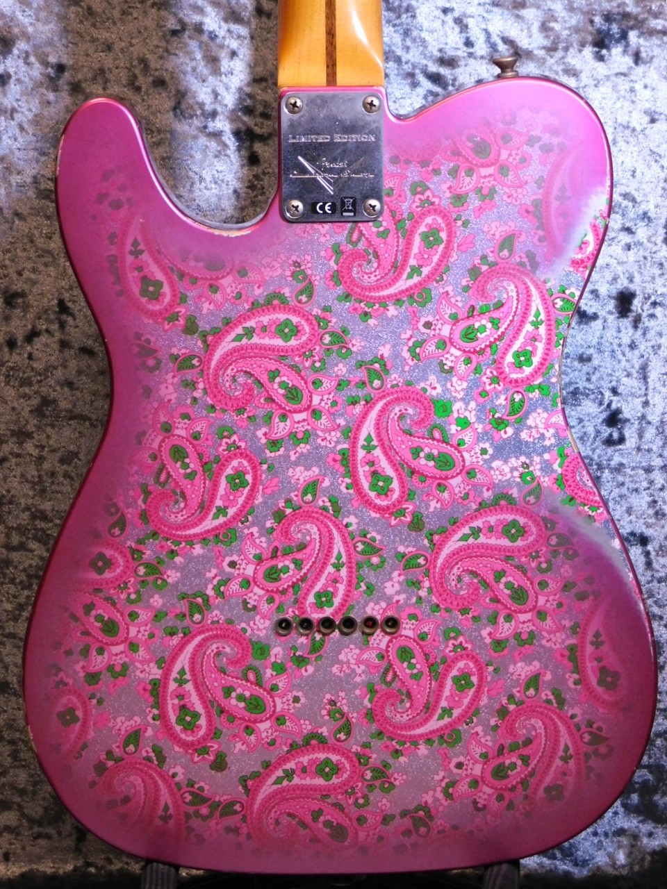 Fender Custom Shop Limited Edition Relic 50s Thinline Pink