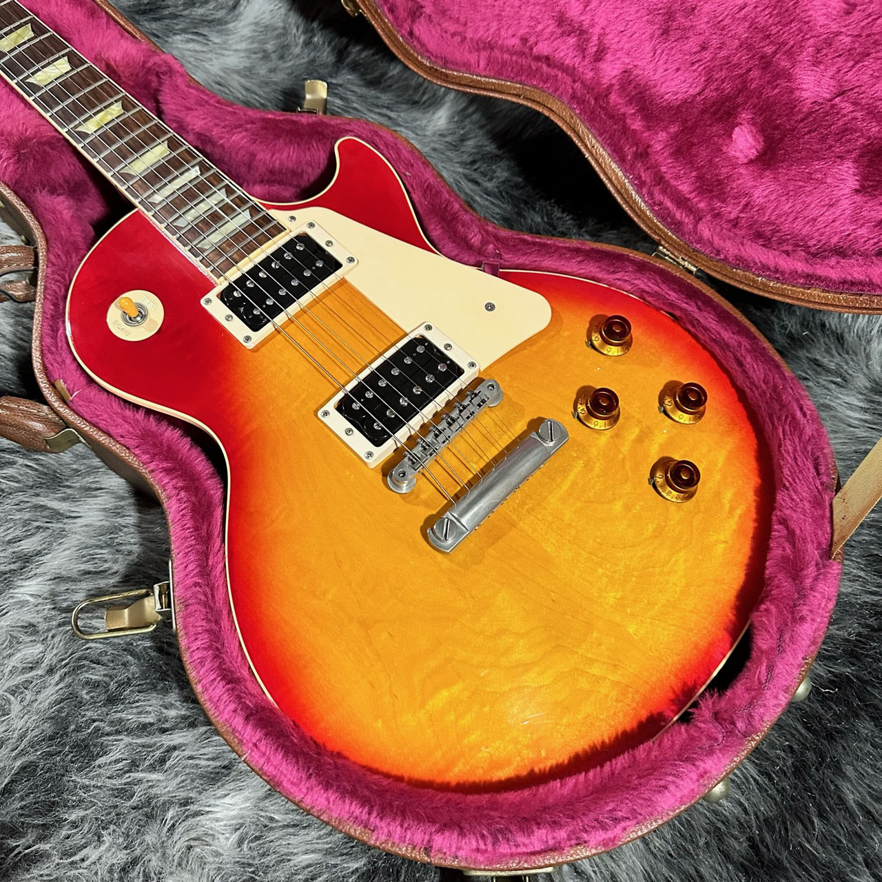 Gibson Les Paul Classic 1998（中古/送料無料）【楽器検索デジマート】