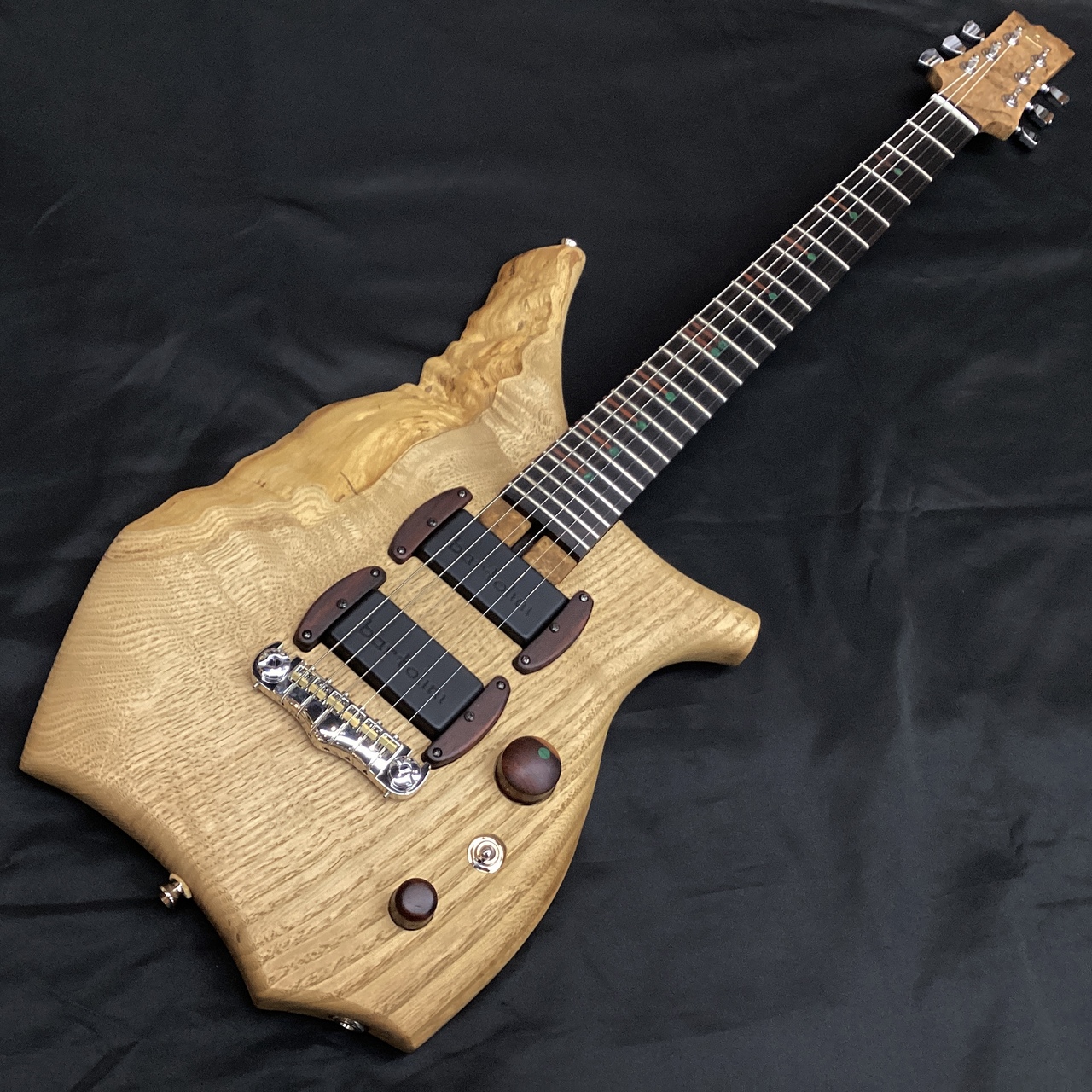 Maru Bass Live-Edge Series【No.2】Guitar (ライブエッジ Maru Bass Live-Edge Series【No.2】Guitar (ライブエッジ