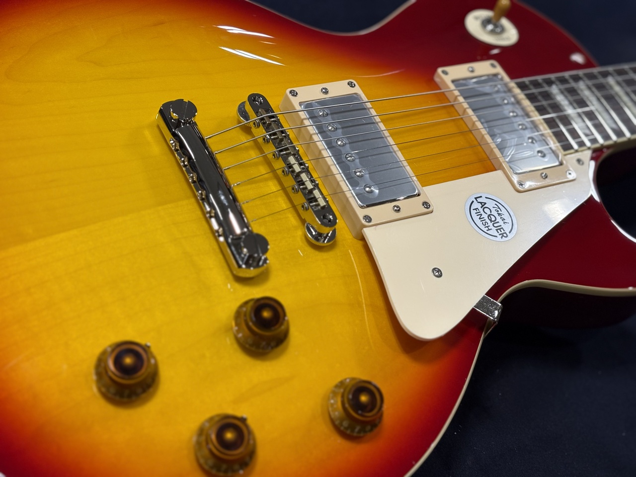 Tokai LS-201 CS レスポール Tokai レスポールモデル LS201 CS Cherry Sunburst【ハードケース付