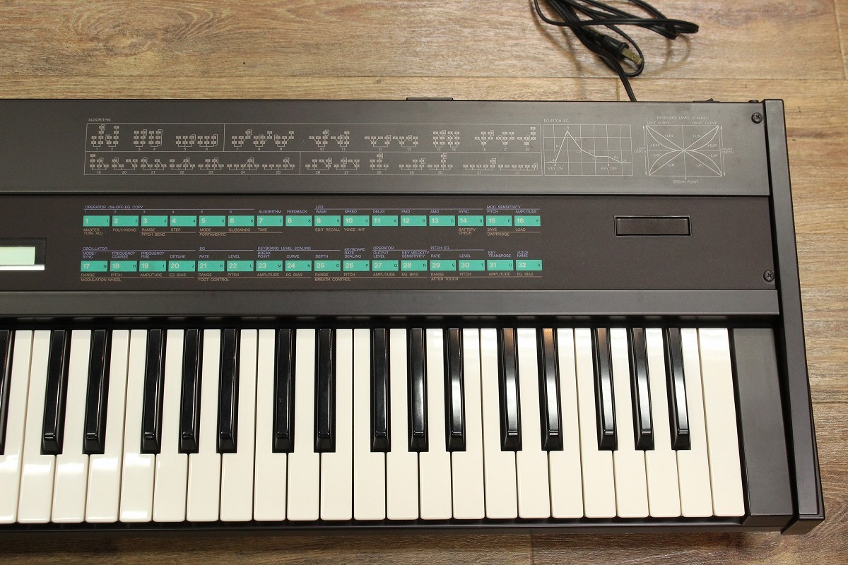 YAMAHA DX7 【美品】 【キーボードマート新宿】【新宿店】（中古/送料