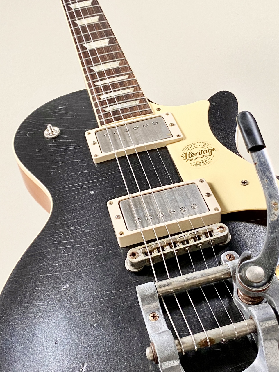 Heritage Custom Shop Artisan Aged H-150 Plain Top Bigsby -Space