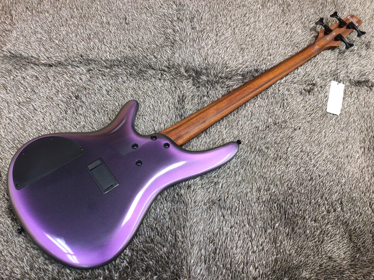 Ibanez SR500E エレキベース パープル 美品 ギグバッグ＆付属品付き Ibanez SR500E エレキベース パープル 美品 ギグバッグ＆付属品