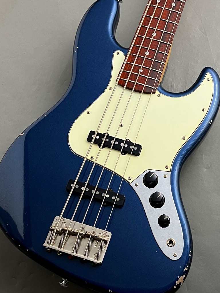 Black Smoker 【48回無金利】T.M.S BETA-J5 Lake Placid Blue -Medium 