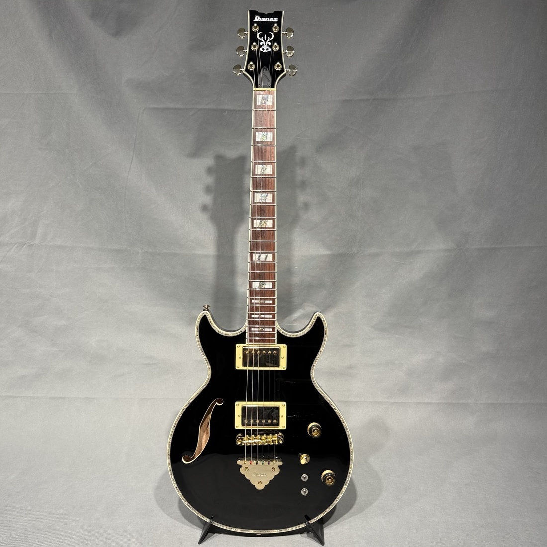 Ibanez AR520H BK Black（新品特価）【楽器検索デジマート】