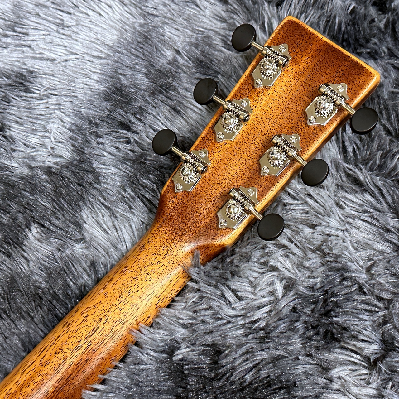 martin ooo15m street master オールマホガニー単板 Martin 000-15M Street Master Mahogany マイク搭載! 【 アンプ