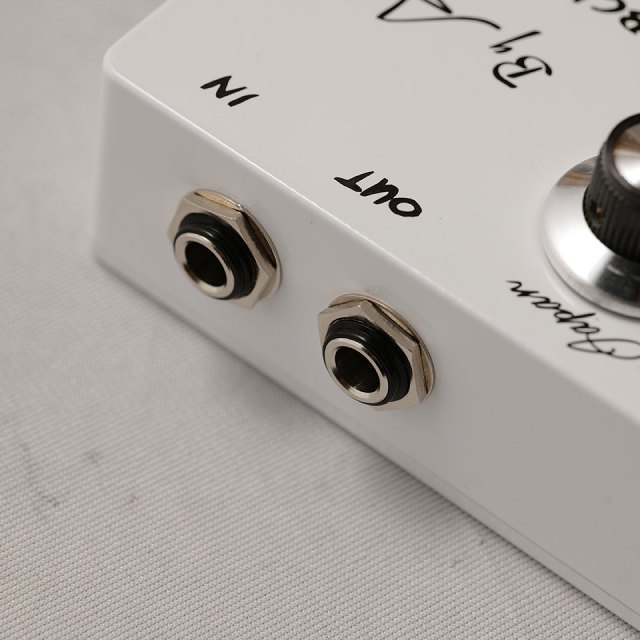 AKG Sound Design Magnus(BC109C) White（新品）【楽器検索デジマート】