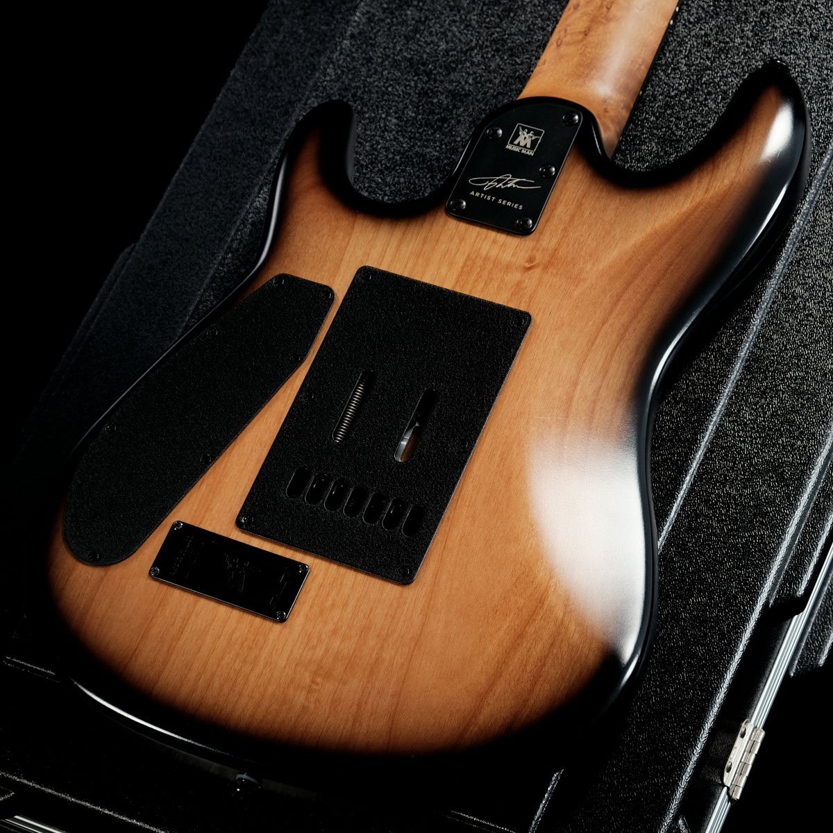 MUSIC MAN Jason Richardson 7 Cutlass / Buckeye Burl Top 2019
