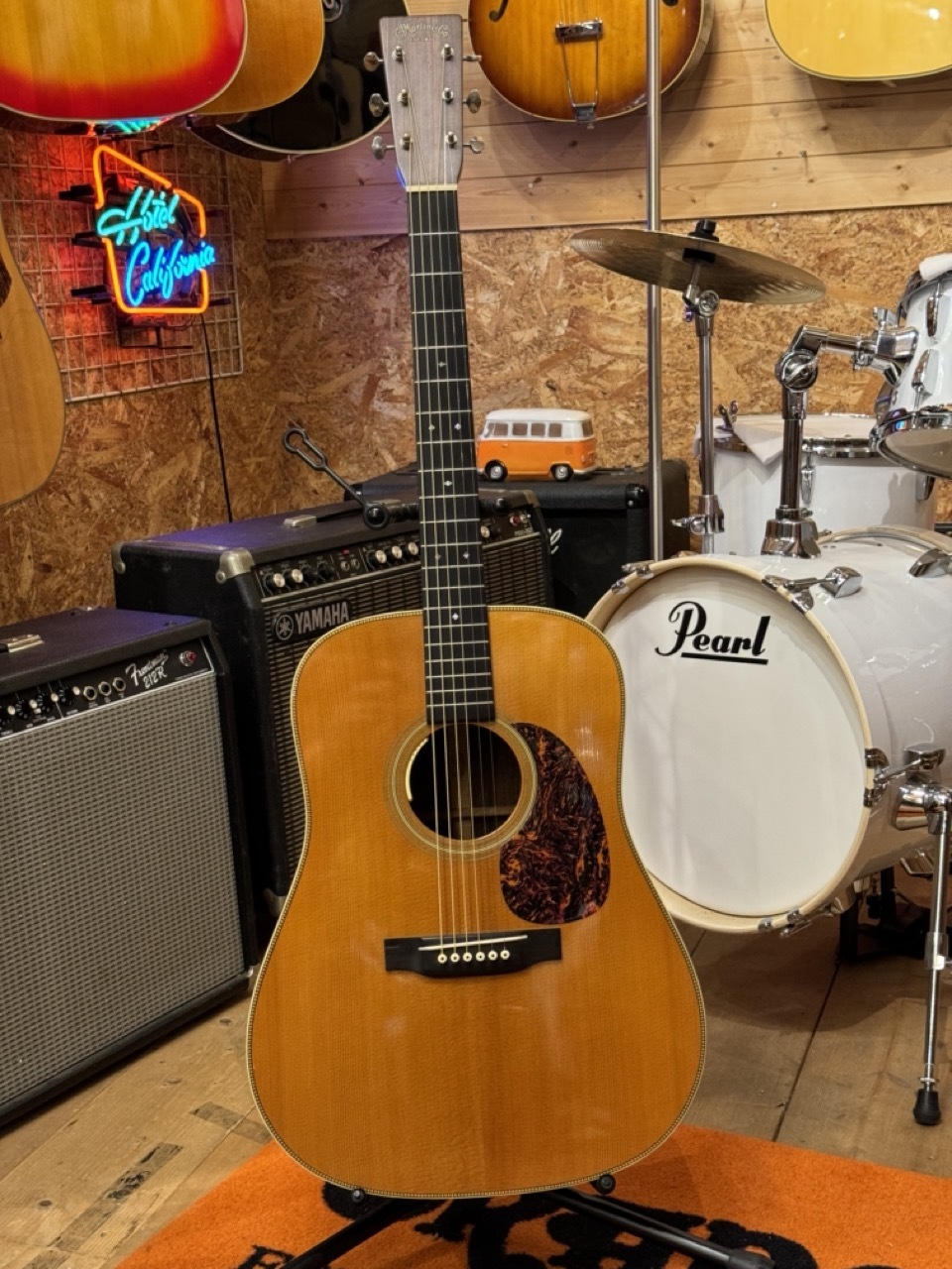 Martin HD-28V（中古）【楽器検索デジマート】