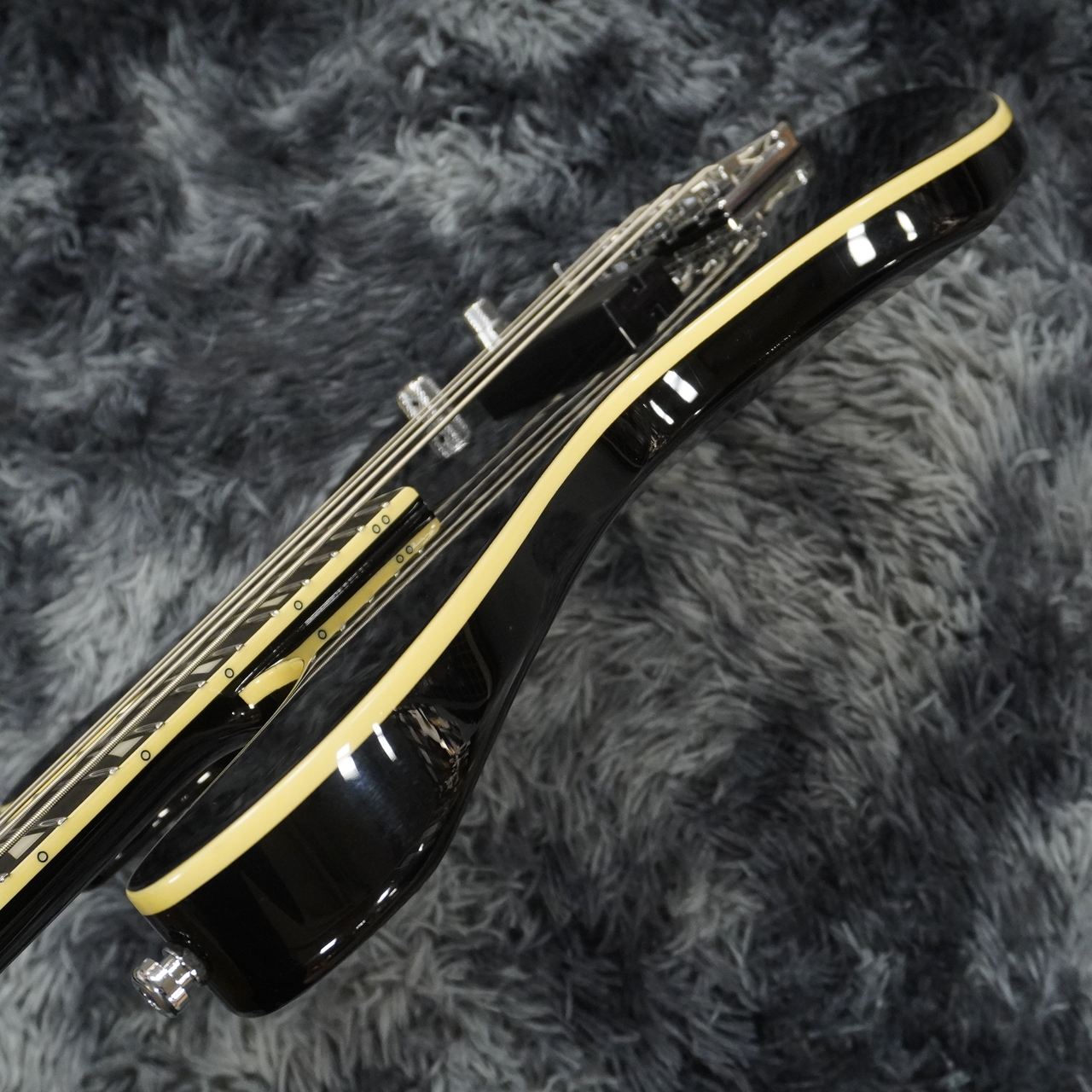 Jackson Pro Plus Limited Edition Pure Metal Concert Bass Gloss