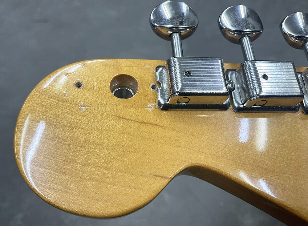 Fender USA American Vintage '62 Stratocaster Thin Lacquer (SB/R