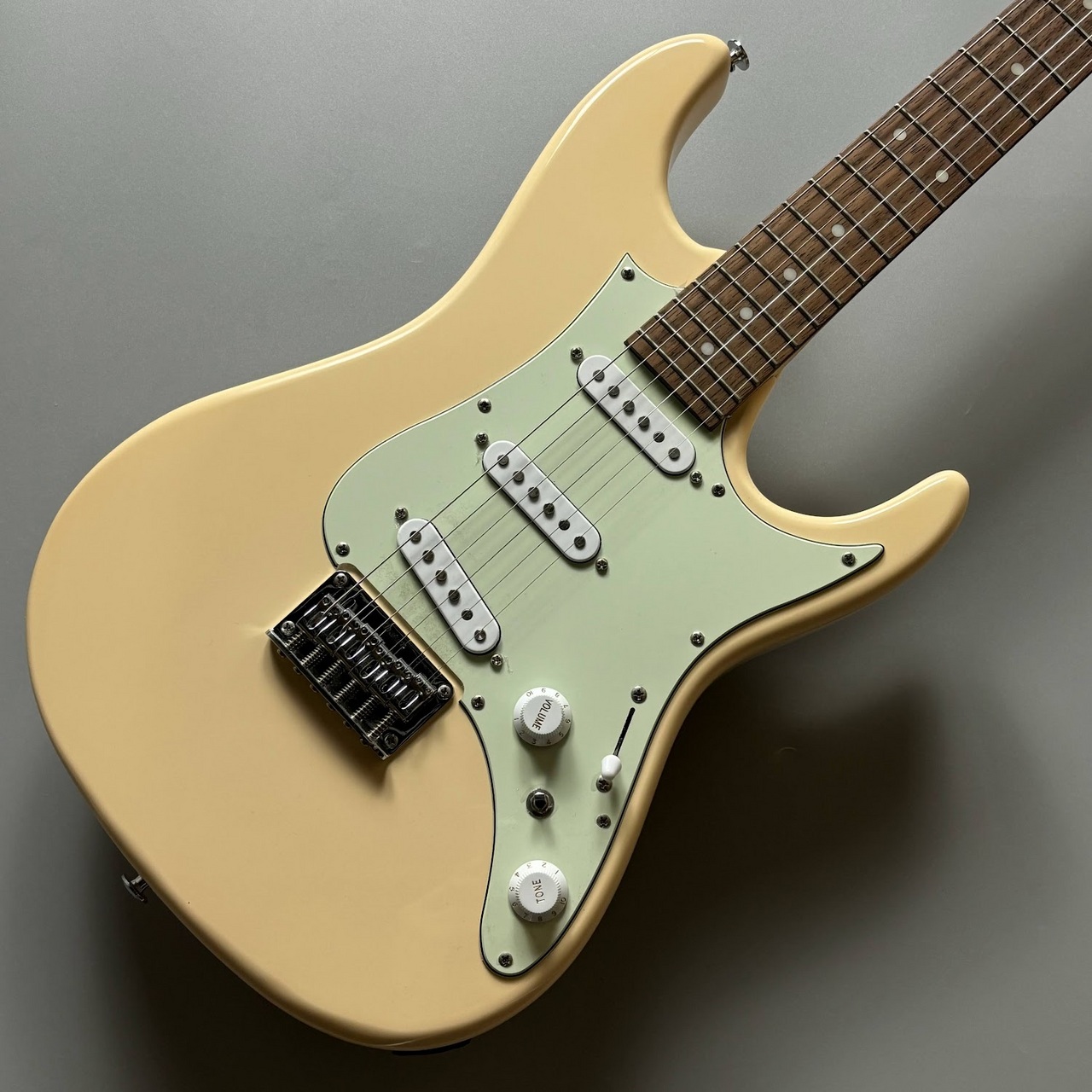 Ibanez AZES31 エレキギター（新品/送料無料）【楽器検索
