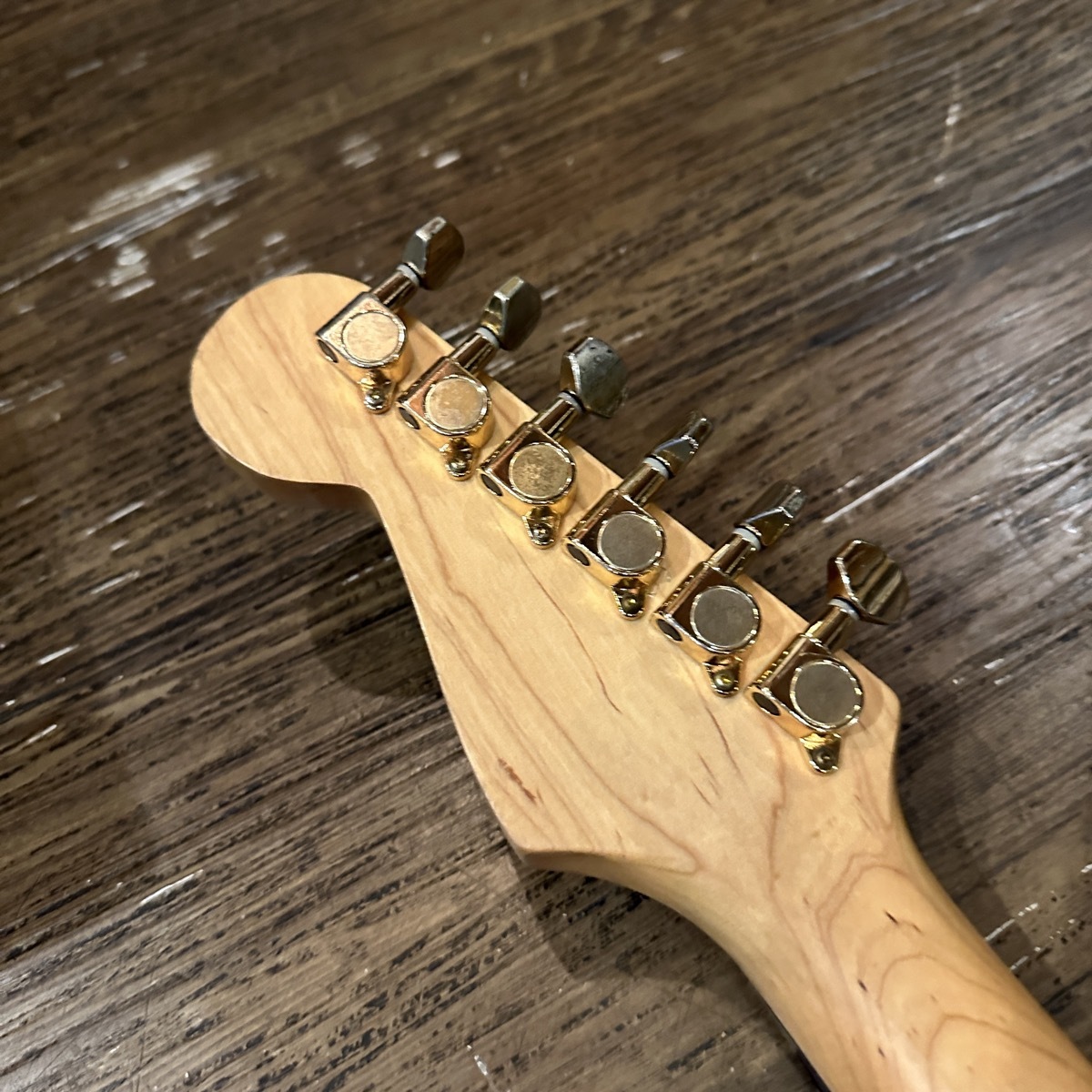 PLAYTECH ST-700 Electric Guitar（中古/送料無料）【楽器検索デジマート】