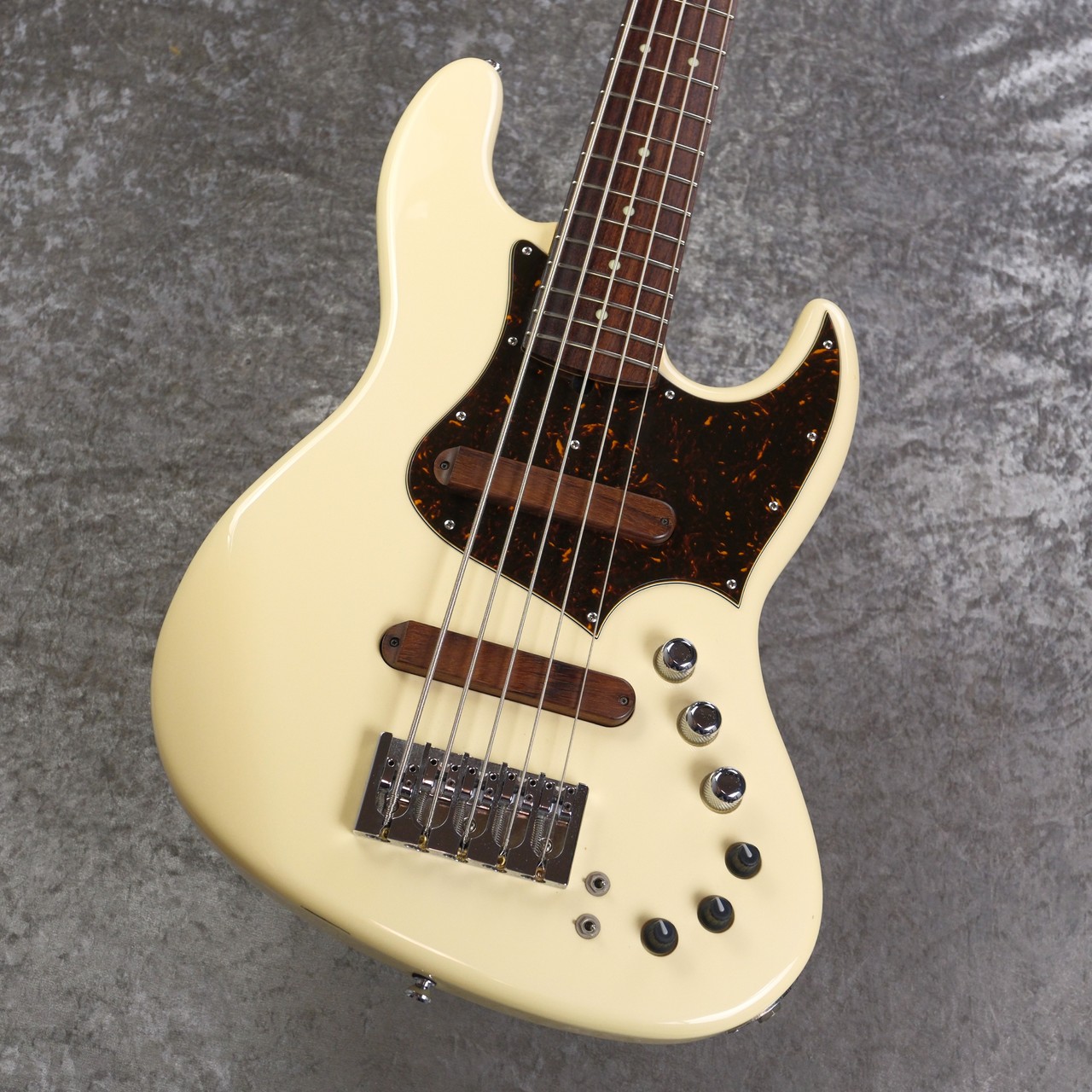 Xotic XJ-1T 5st -Vintage White - 【4.63kg】（中古）【楽器検索