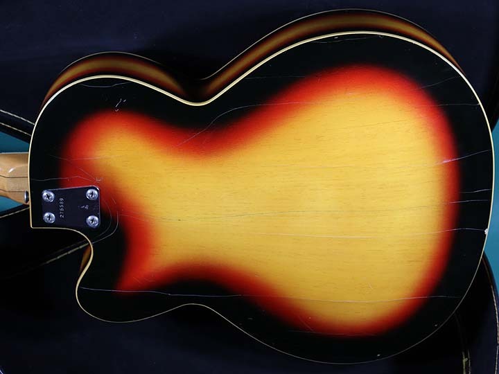 VOX V254 WILDCAT （ビンテージ）【楽器検索デジマート】