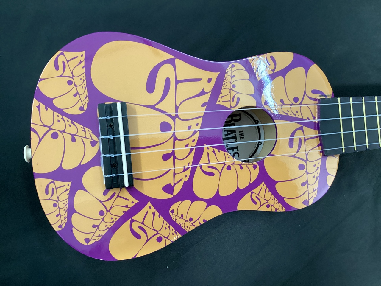 The Beatles Ukulele Rubber Soul NO.BEATUK2 (ウクレレ ビートルズ ファングッズ プレゼント ラバーソウル  )（新品）【楽器検索デジマート】