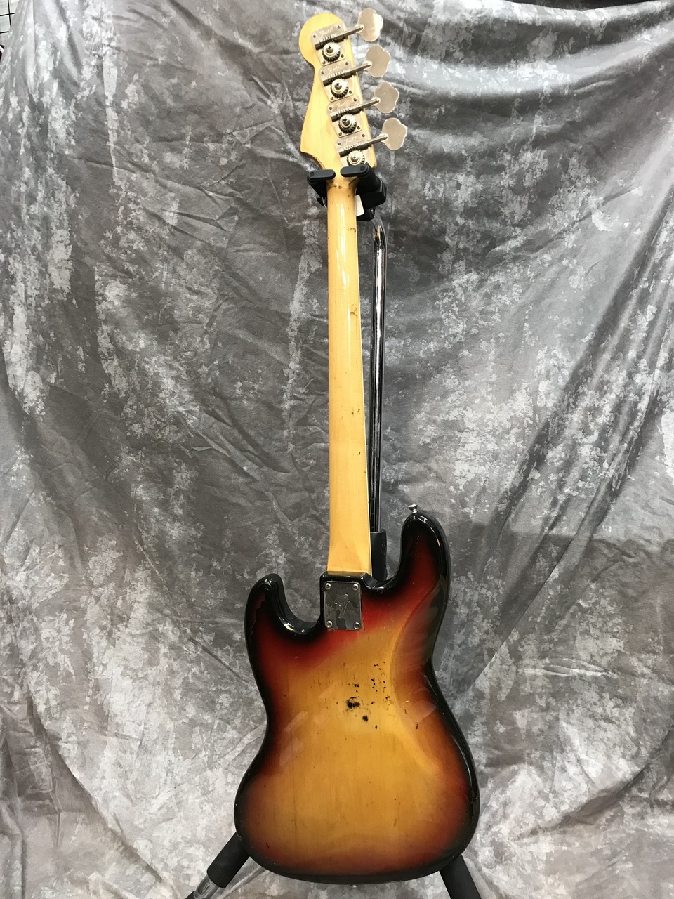Fender Jazz Bass '69～70（ビンテージ）【楽器検索デジマート】
