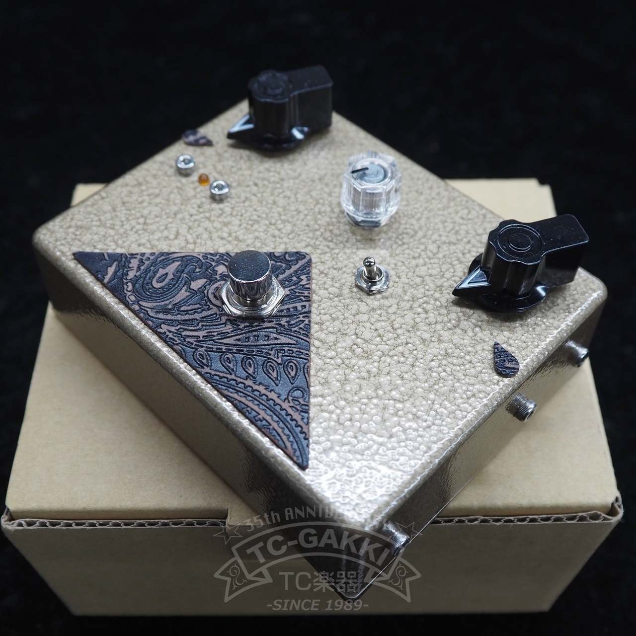 最終値下げ Hazy Pedals Gold IPA FUZZ ファズフェイス Hazy Pedals Gold IPA Fuzz(新品)【楽器検索デジマート】