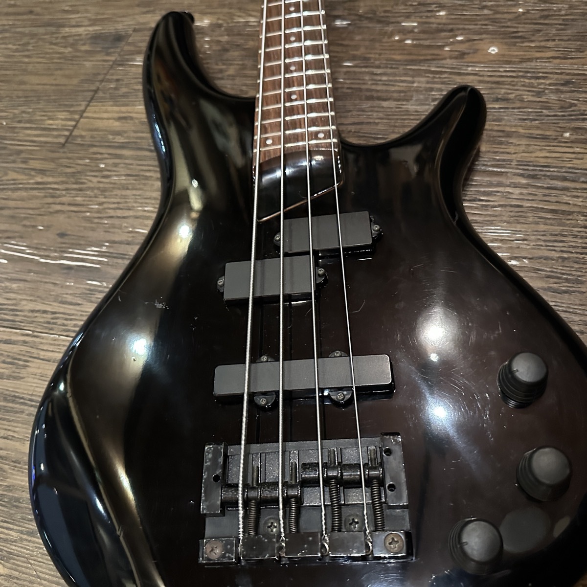 Ibanez SR600 フジゲン製ベース 中古品 Ibanez SR600 フジゲン製 エレキベース