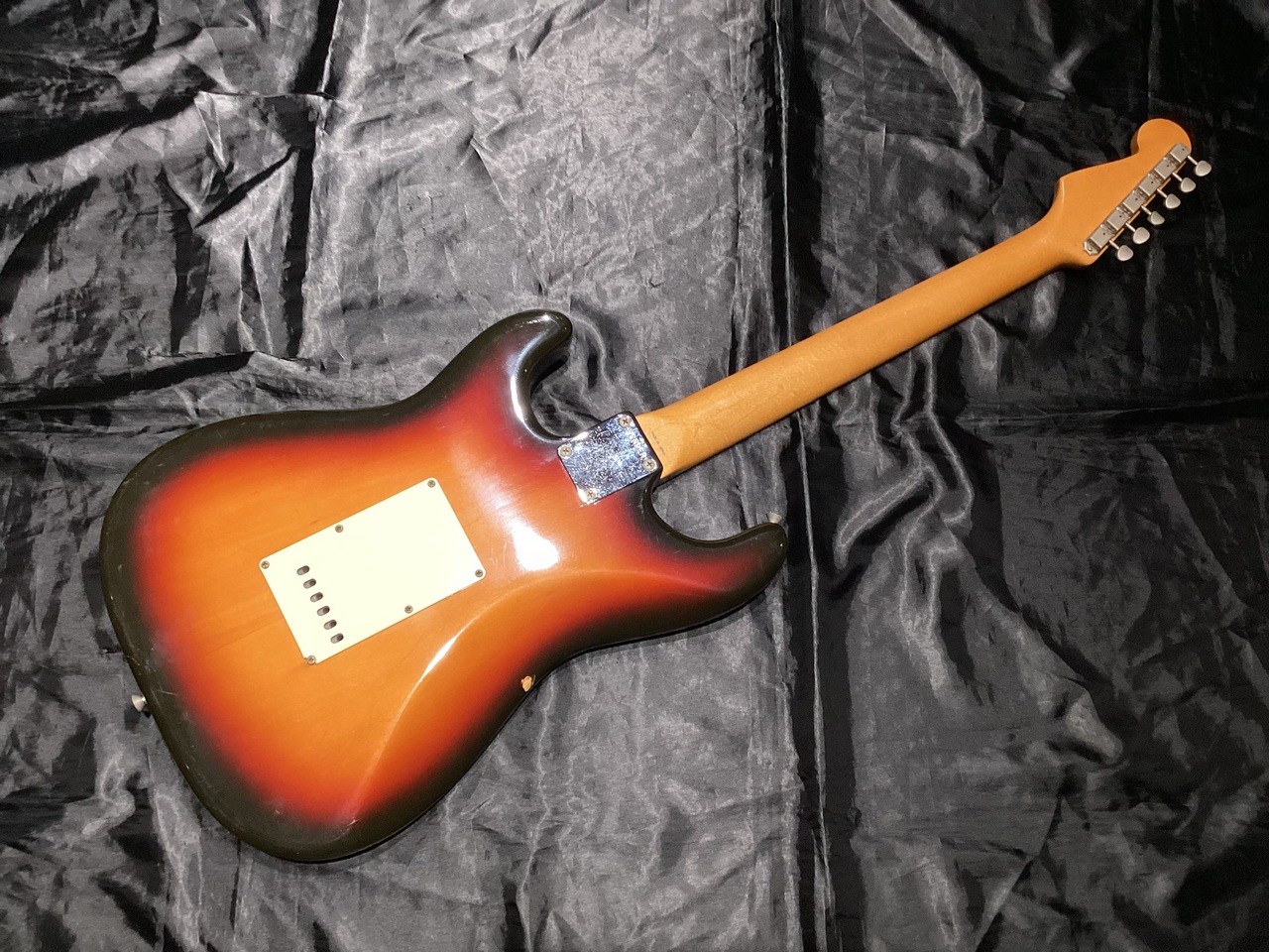 Fender Japan ST62 Lシリアル (フジゲン製)1991-1992 Fender Japan ST62 / 3TS 1991~92年製 フジゲン期（中古）【楽器