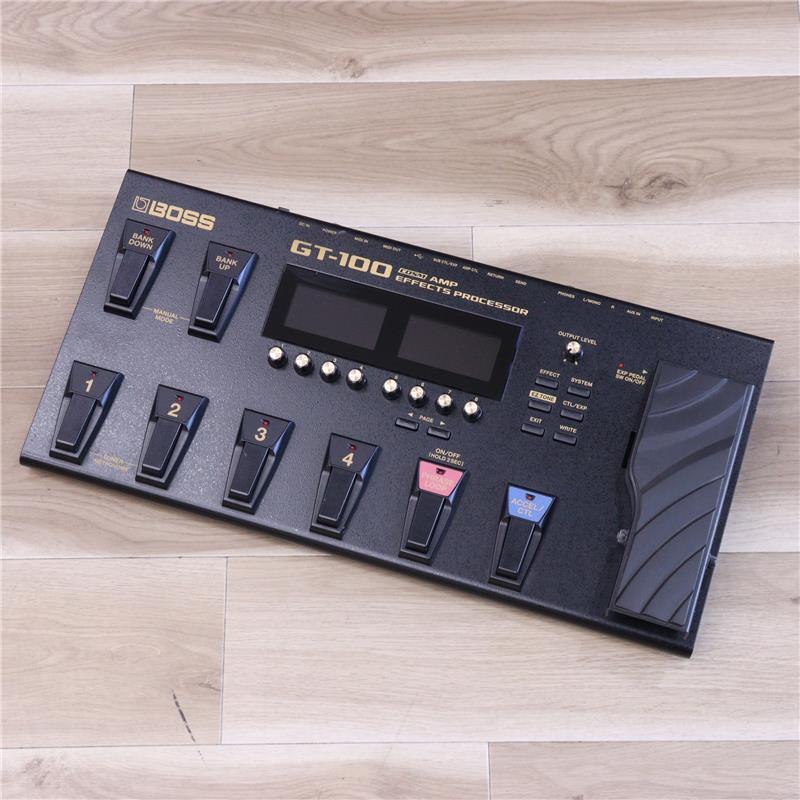 BOSS GT-100 エフェクター【未使用】 BOSS GT-100 - 2018年3月までBOSS GTシリーズの最高峰に君臨した