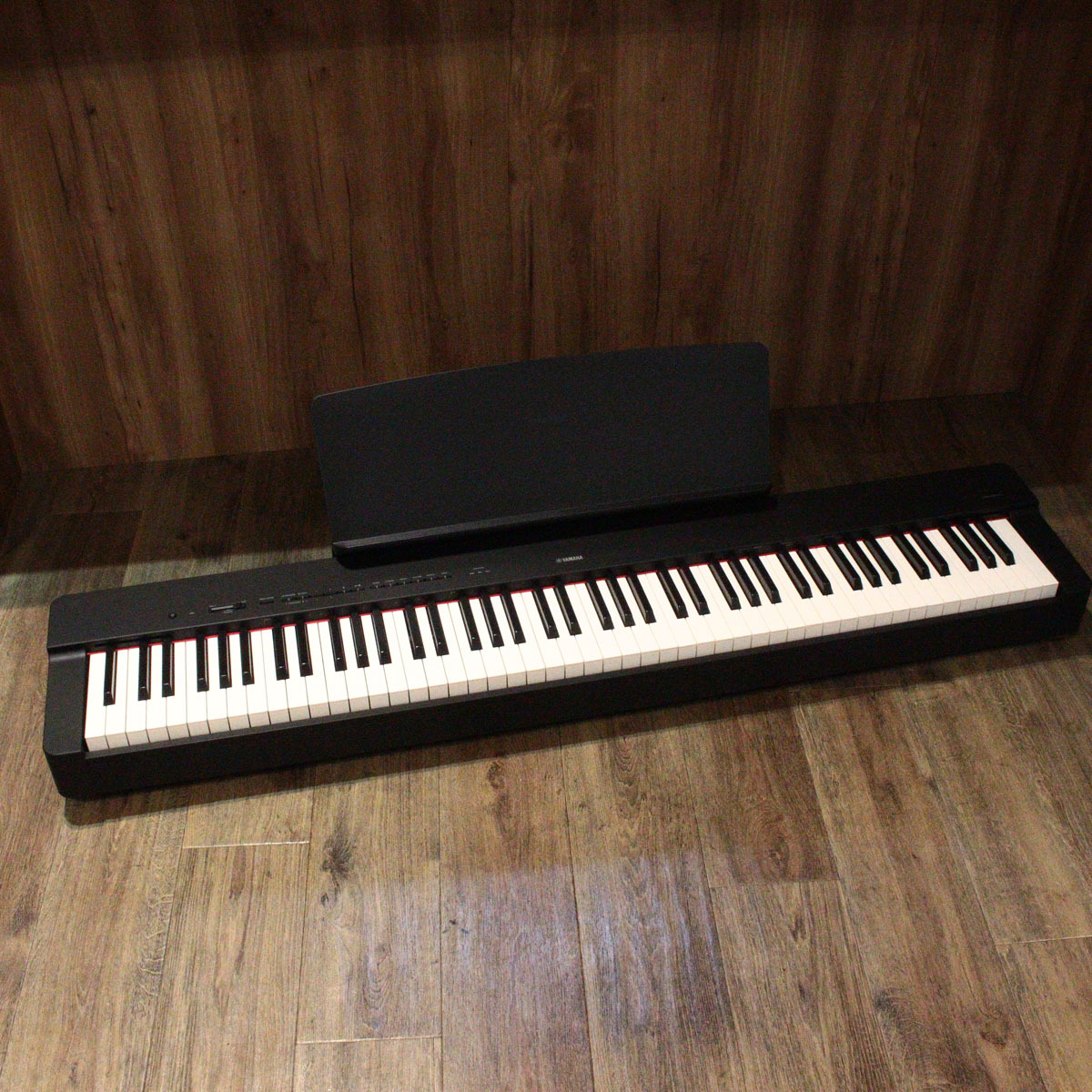 YAMAHA P-225B 【渋谷店】（中古/送料無料）【楽器検索デジマート】