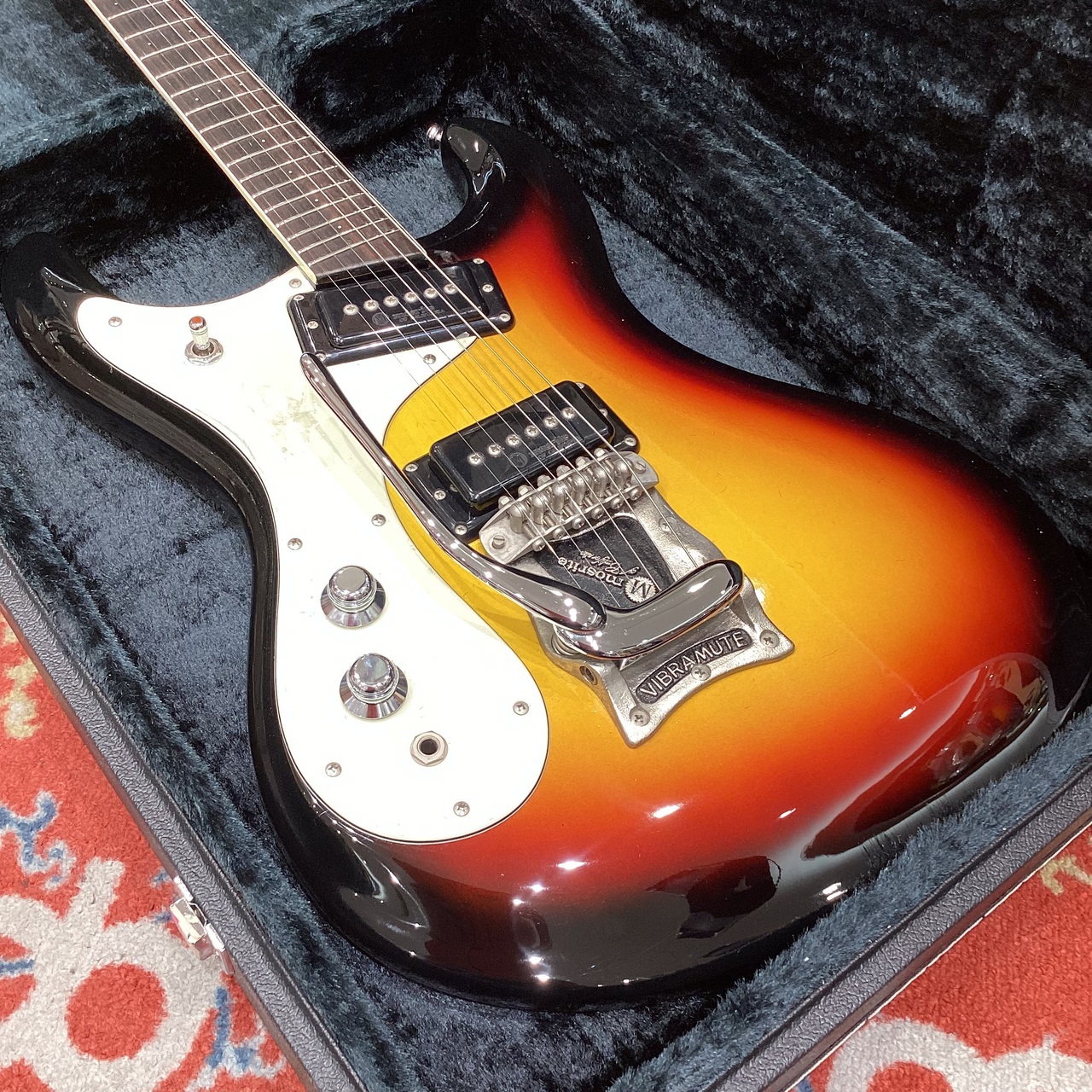 Mosrite mosrite lefty 黒雲製【現物写真】【USED】（中古）【楽器検索