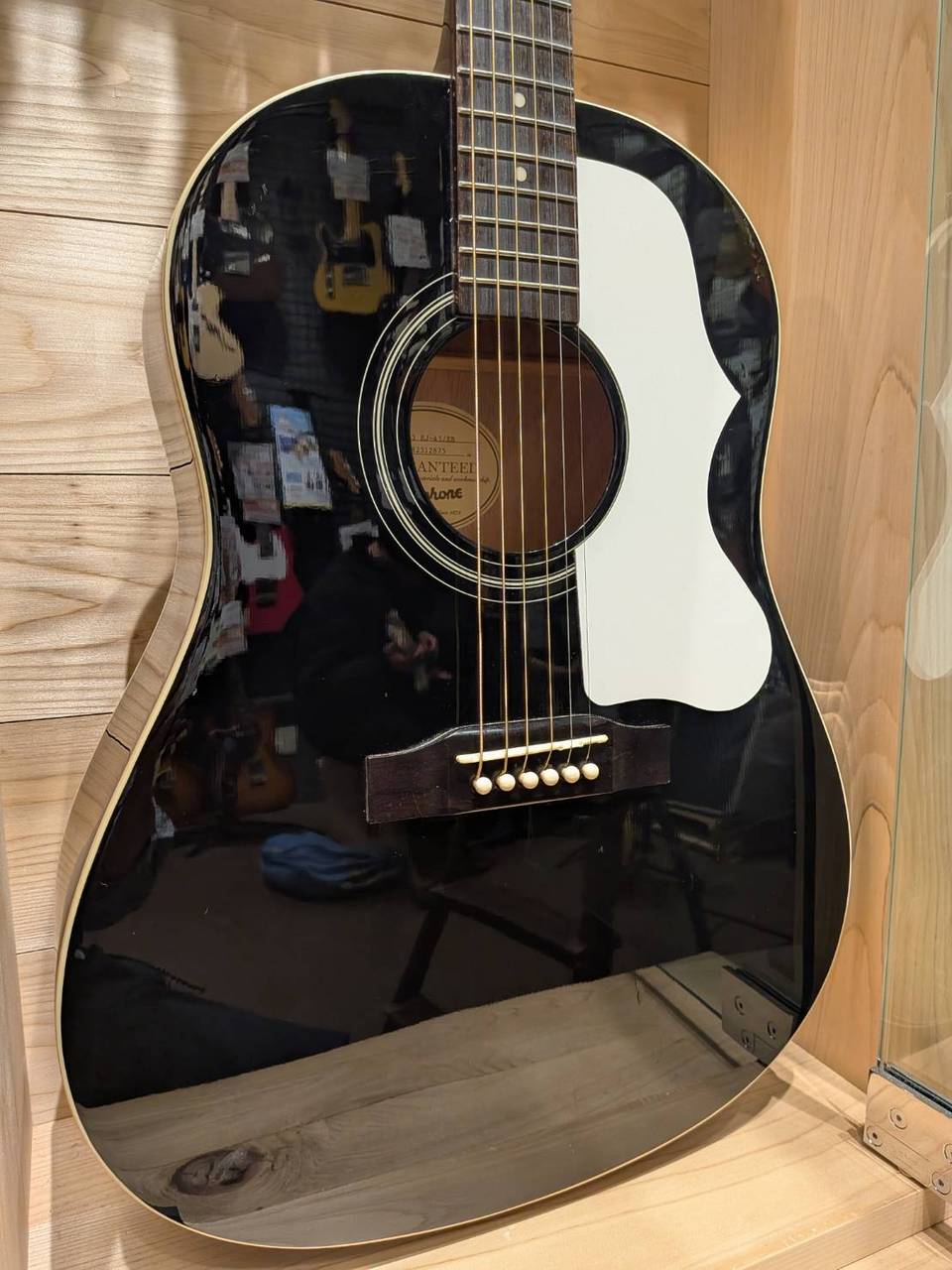 【10841】Epiphone 1963 EJ-45/EB Epiphone 1963 EJ-45 Ltd Ed Round Shoulder Dreadnought Acoustic