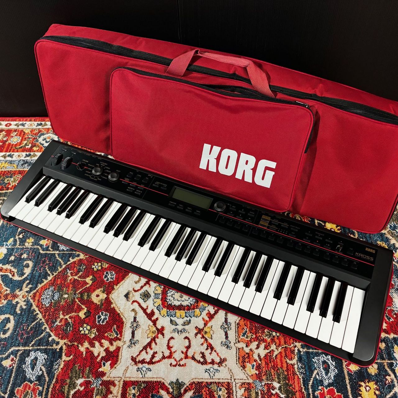 KORG KROSS-61 【現物画像】