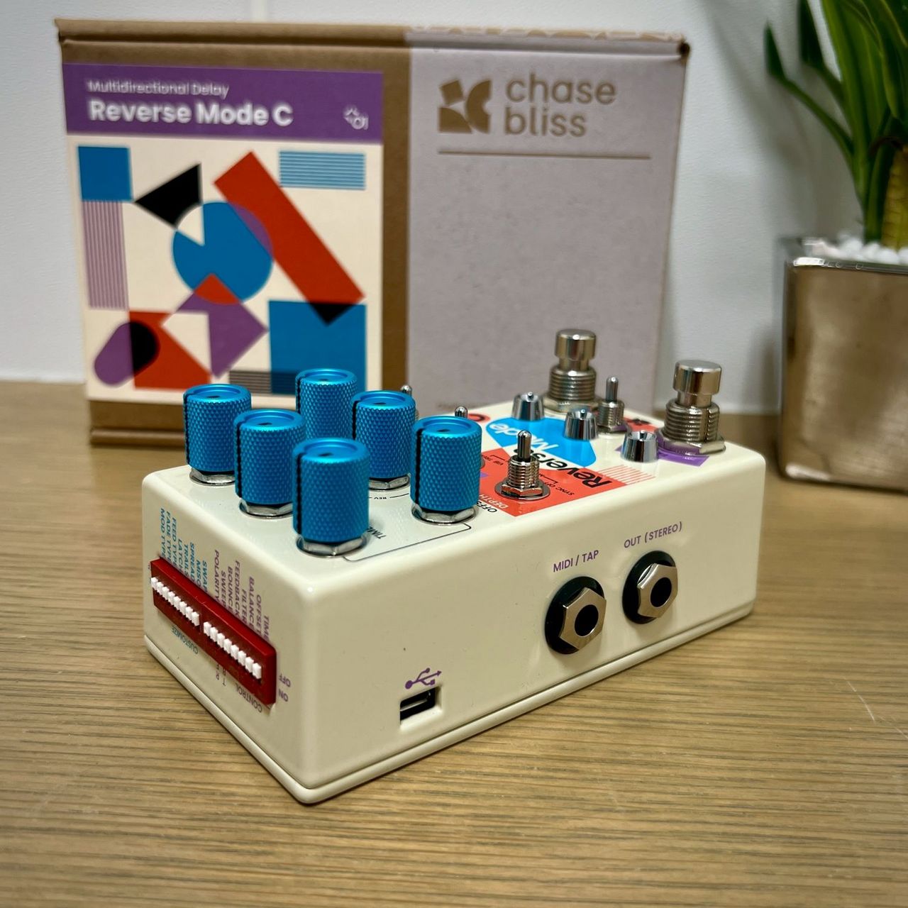 【極美品】限定 chase bliss audio Reverse Mode C Chase Bliss Audio Reverse Mode C (2025限定カラー) 在庫あり