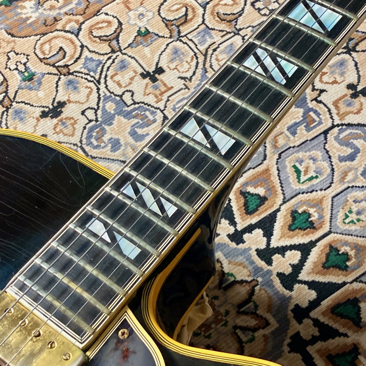 Gibson Johnny Smith / Sunburst 1969（ビンテージ）【楽器検索