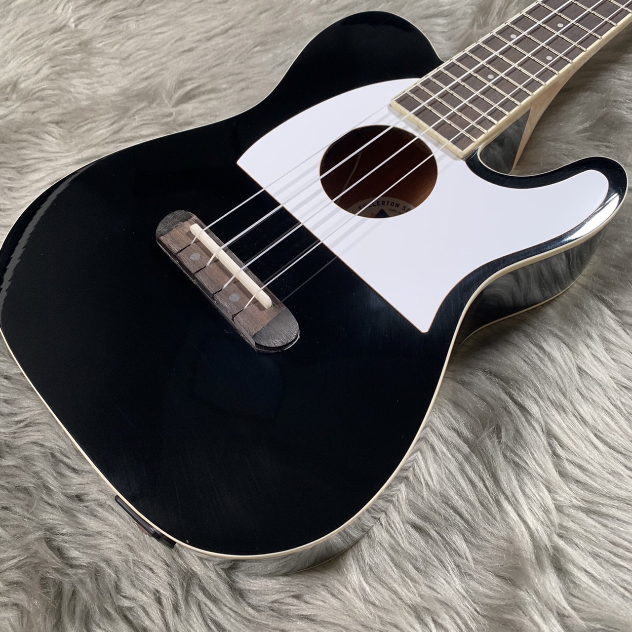 Fender Fullerton Tele Uke Black ウクレレ コンサート ピックアップ