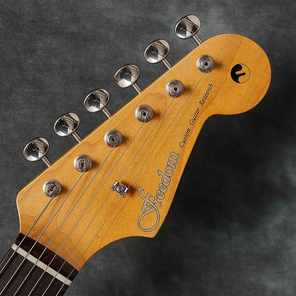 FREEDOM CUSTOM GUITAR RESEARCH O.S.Retro Series ST Daphine Blue