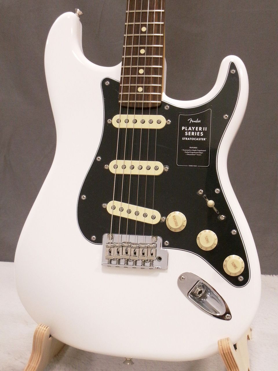 Fender Player II Stratocaster Slab Rosewood Fingerboard Polar