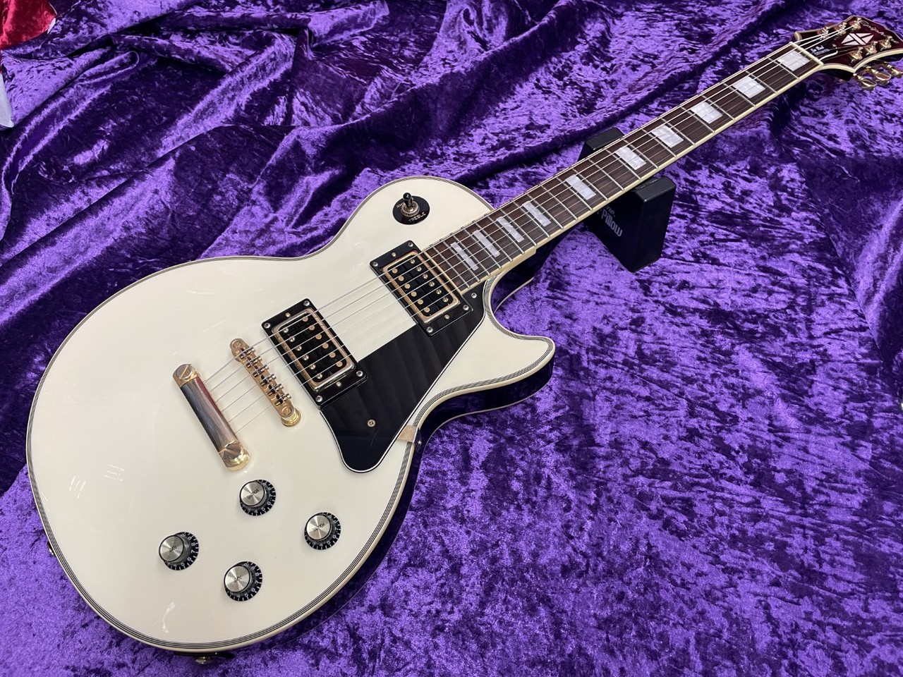 Epiphone Les Paul Custom Blackback Antique Ivory （中古/送料