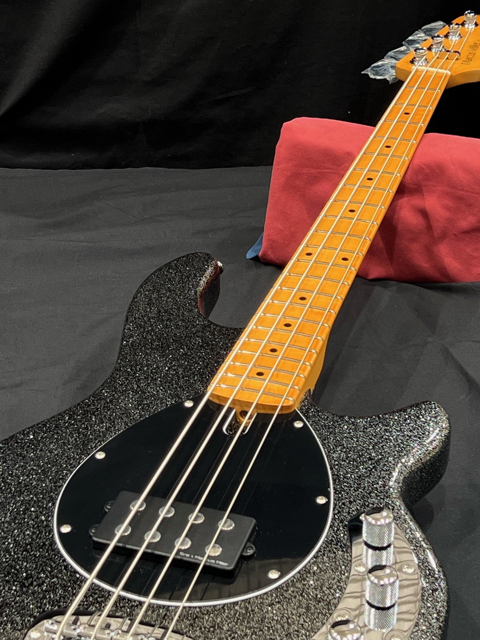 Sire Marcus Miller Z3 4-String SPBK（新品/送料無料）【楽器検索