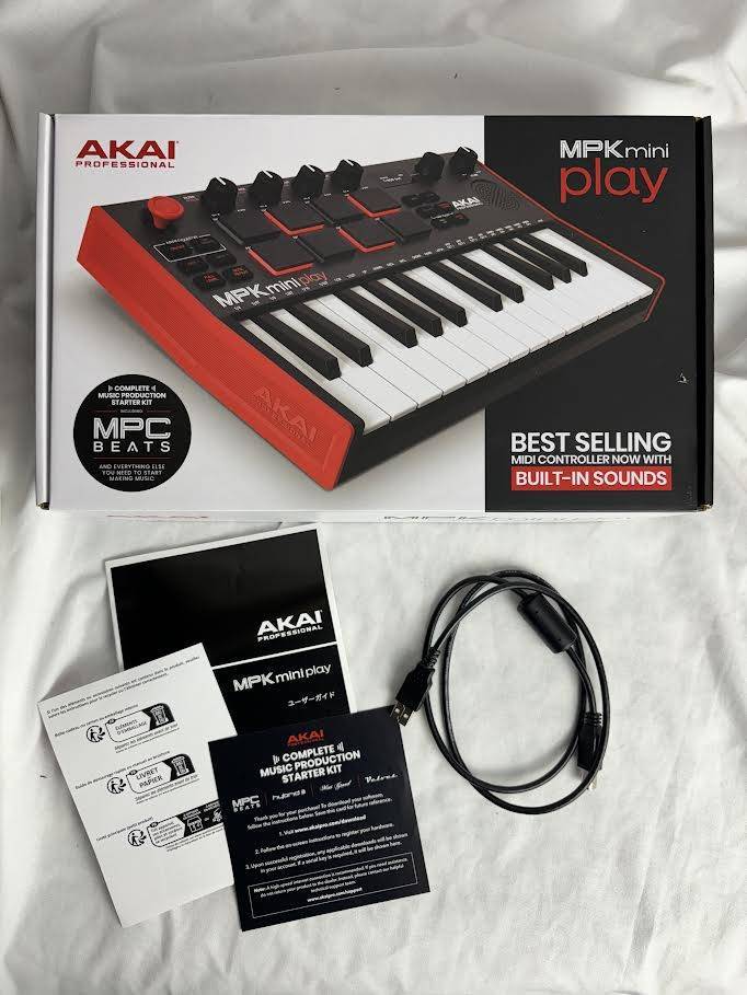 AKAI MPK mini Play MK3 スピーカー内蔵ミニキーボードコントローラー