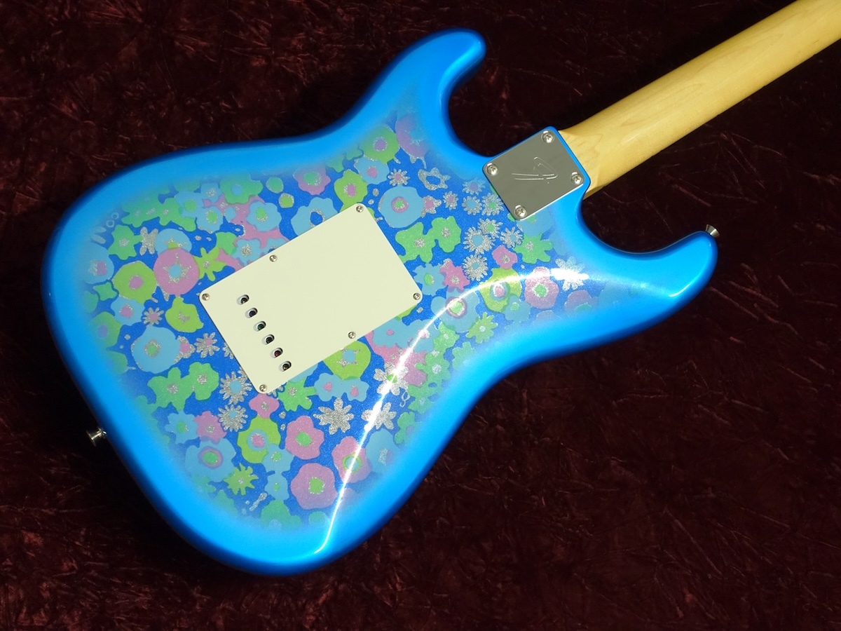 Fender Made in Japan Limited Stratocaster Blue Flower（新品